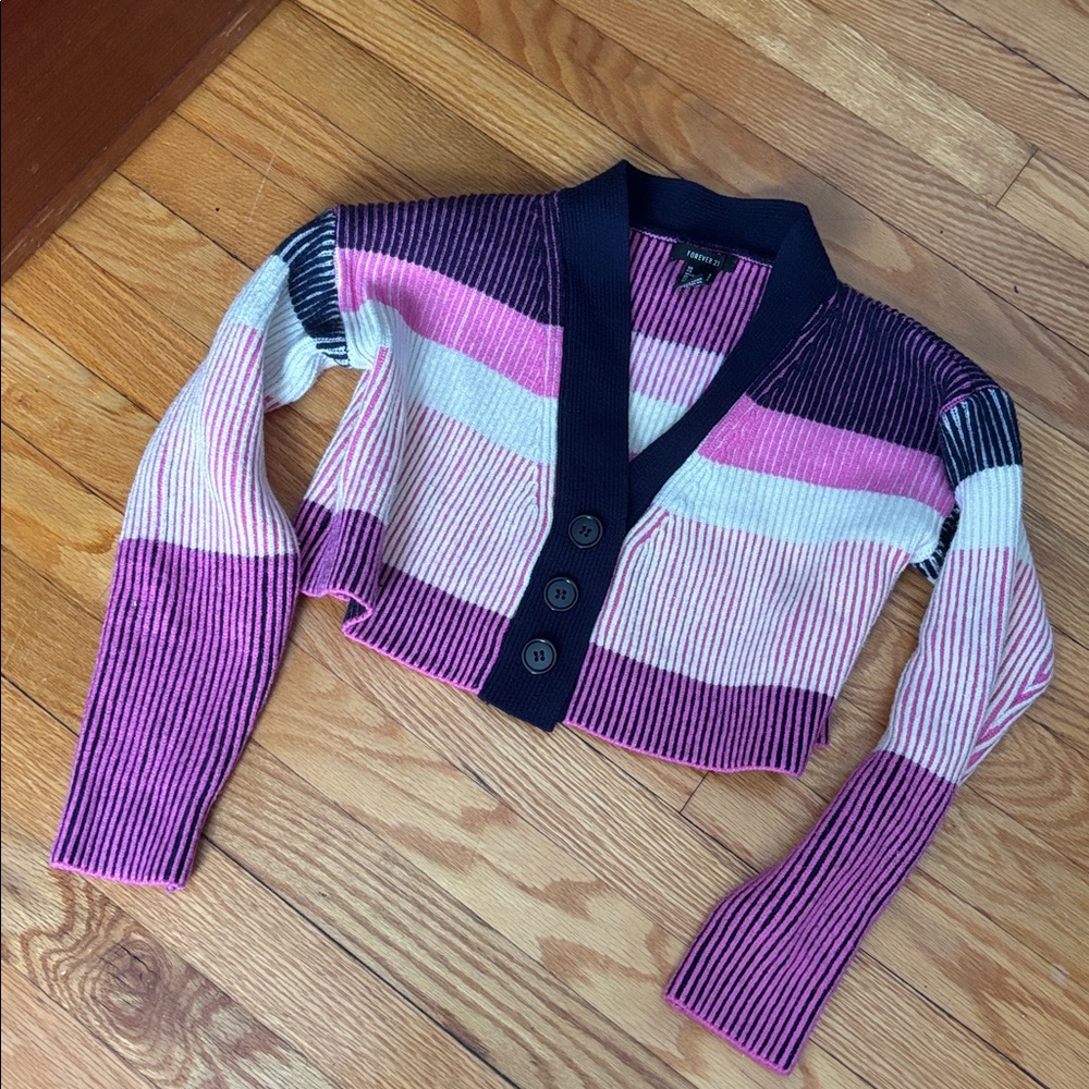 Forever 21 Pink Striped Crop Cardigan NEW!! Size small - Picture 4 of 7